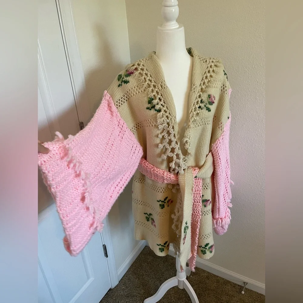 Upcycled Vintage Blanket Cardigan - Picture 2 of 5